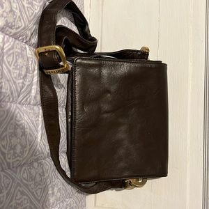 Vtg. Perlina Crossbody Women’s Ladies Brown Leather purse Bag